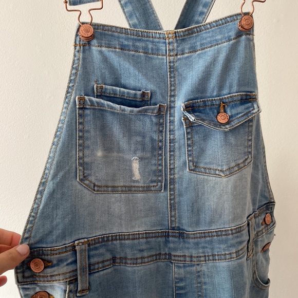 Overalls - Picture 4 of 4